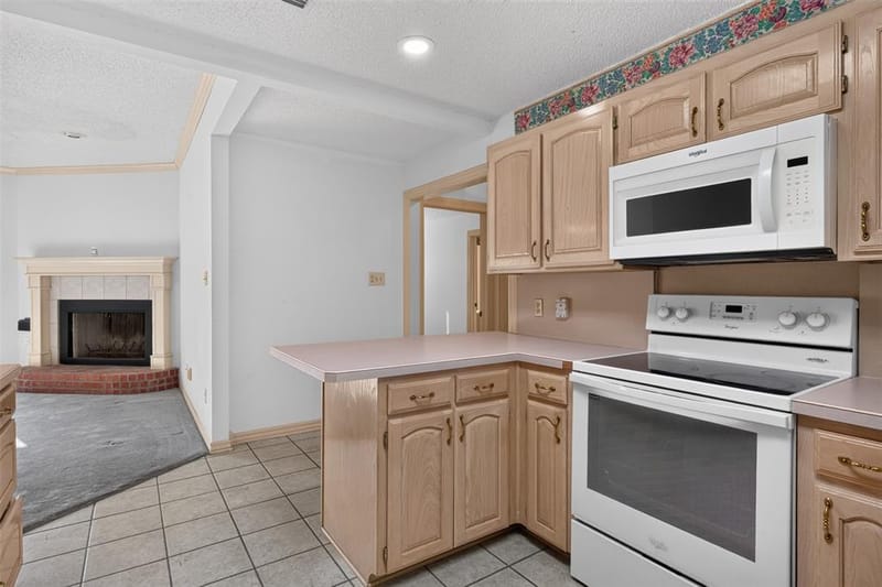 304 Edgehill Road, Joshua TX 76058 - Photo 12