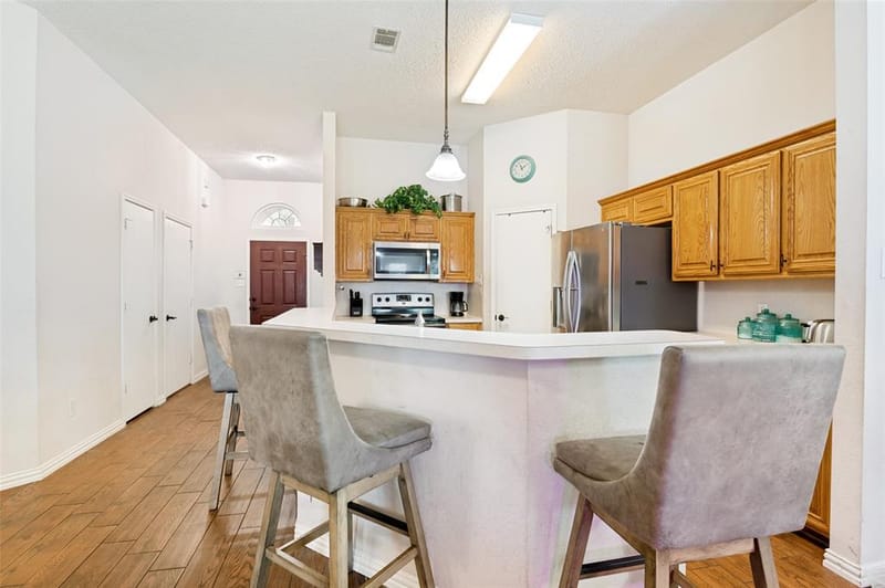 540 Cambridge Drive, Saginaw TX 76179 - Photo 8