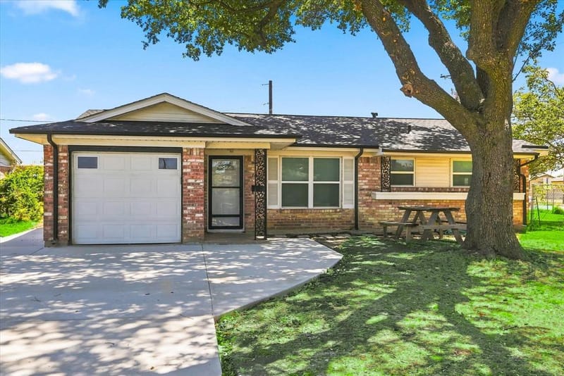 3026 Rilla Drive, Garland TX 75041 - Photo 6