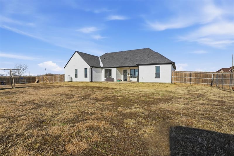 8410 County Road 301, Grandview TX 76050 - Photo 27