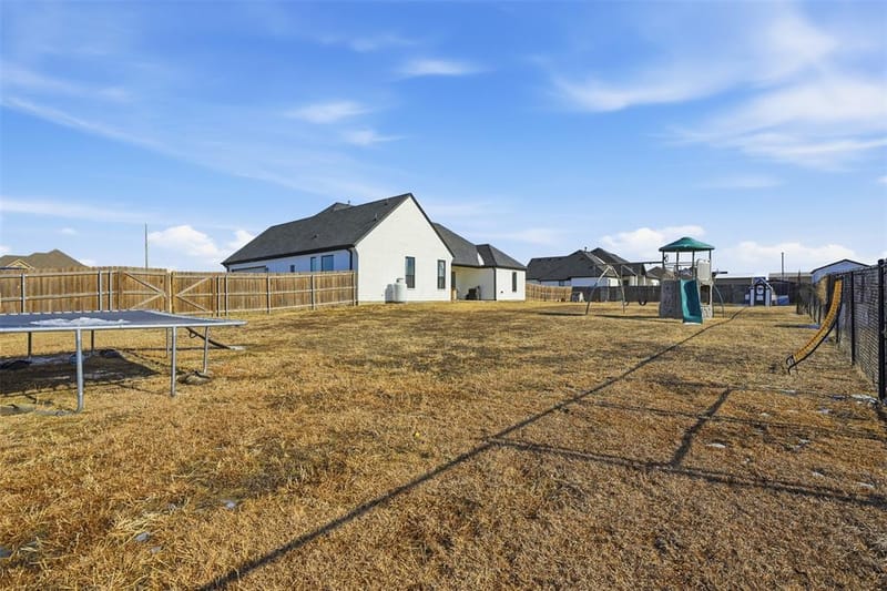8410 County Road 301, Grandview TX 76050 - Photo 29