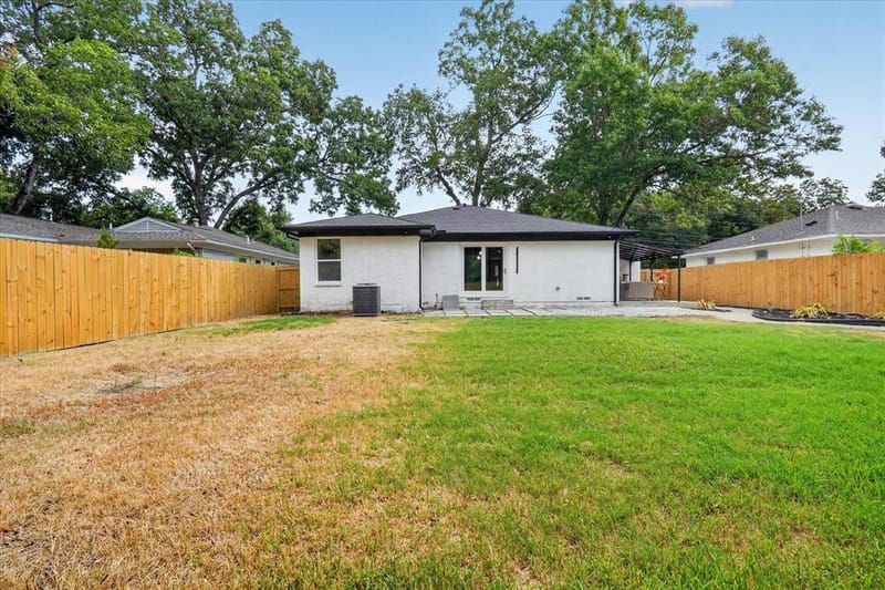 2208 Springhill Drive, Dallas TX 75228 - Photo 36