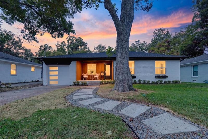 2208 Springhill Drive, Dallas TX 75228