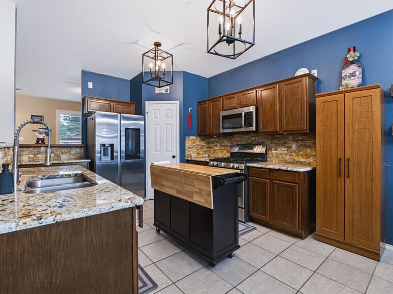 10518 Woodlands Trail, Rowlett TX 75089 - Photo 11