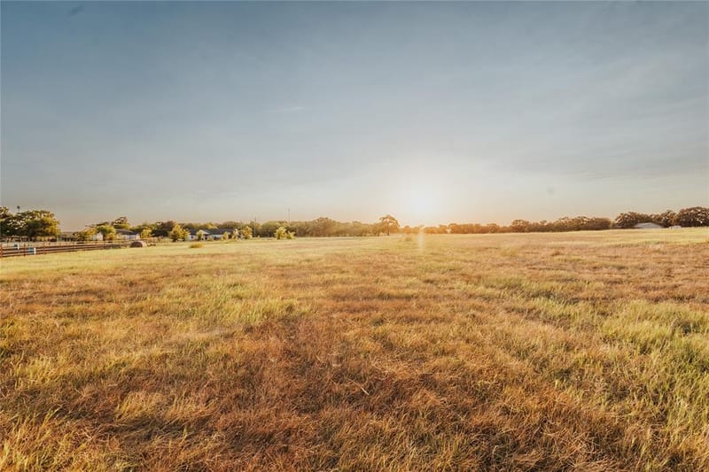 246 Hcr 1450 N, Covington TX 76636 - Photo 32