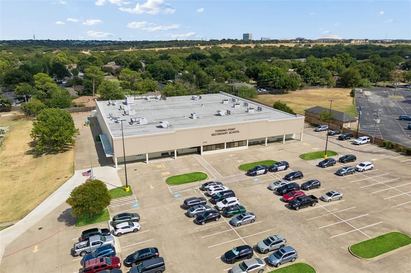 902 Briarcliff Court, Arlington TX 76012 - Photo 34