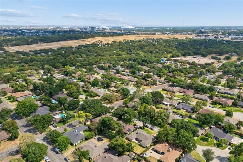 902 Briarcliff Court, Arlington TX 76012 - Photo 33