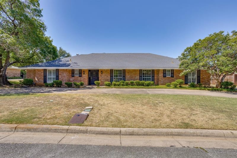 4813 Springwillow Road, Fort Worth TX 76109