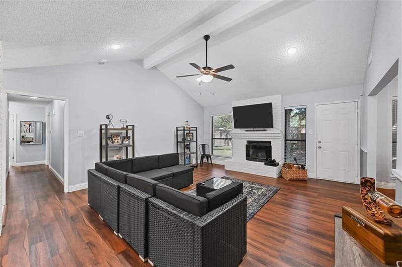 2530 Seven Hills Drive, Grand Prairie TX 75052 - Photo 5