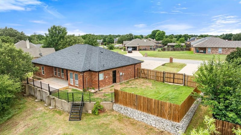 2935 Meandering Way, Granbury TX 76049 - Photo 32