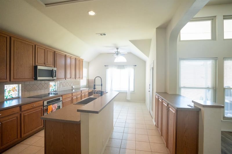3020 Saint Jude Drive, Mansfield TX 76063 - Photo 12