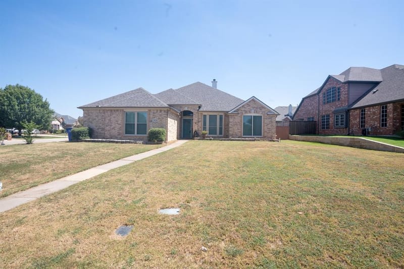 3020 Saint Jude Drive, Mansfield TX 76063