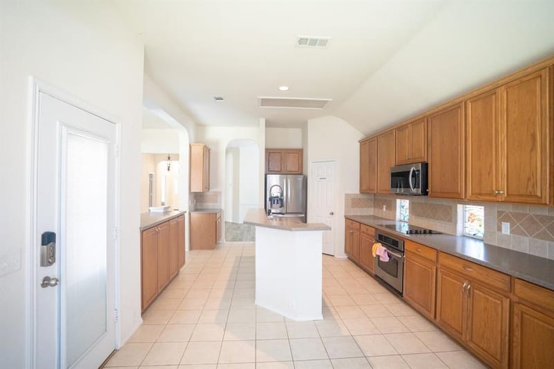 3020 Saint Jude Drive, Mansfield TX 76063 - Photo 11