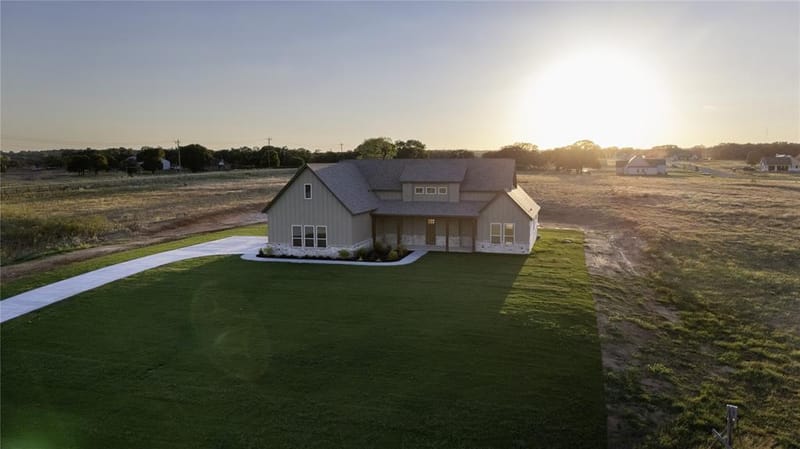 205 Sweetgrass Drive, Poolville TX 76487 - Photo 2