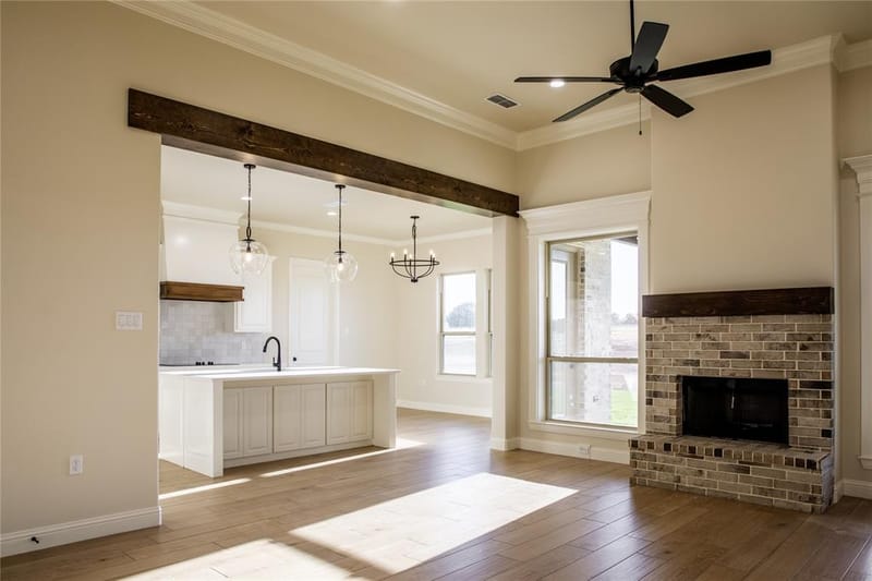 205 Sweetgrass Drive, Poolville TX 76487 - Photo 8