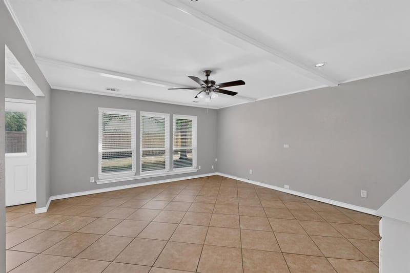 1380 Green Hills Court, Duncanville TX 75137 - Photo 10