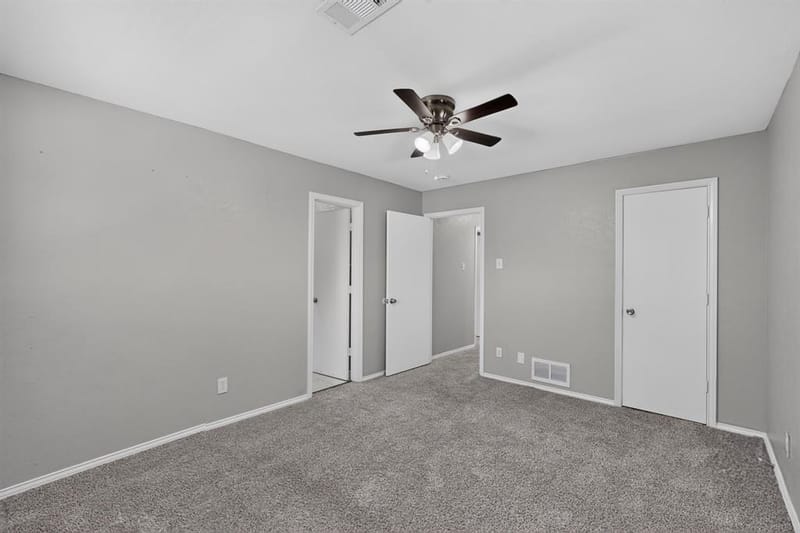 1380 Green Hills Court, Duncanville TX 75137 - Photo 31