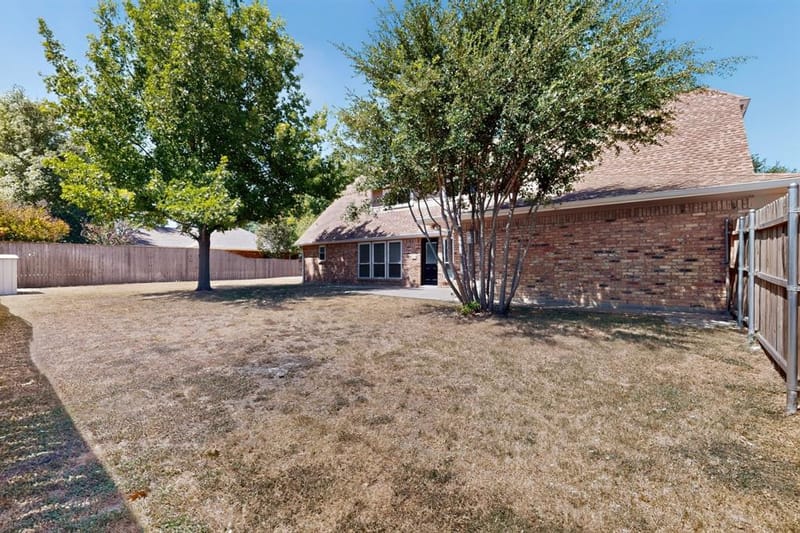 1380 Green Hills Court, Duncanville TX 75137 - Photo 39