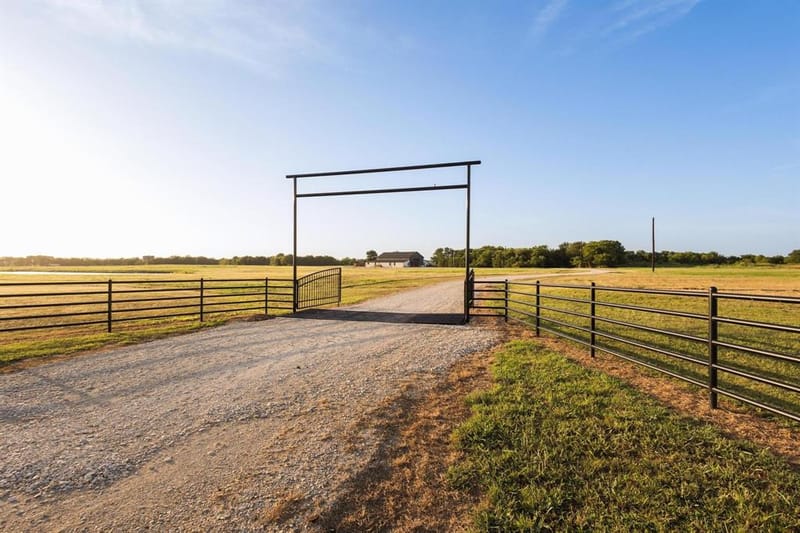 4251 Refuge Road, Sherman TX 75092 - Photo 17