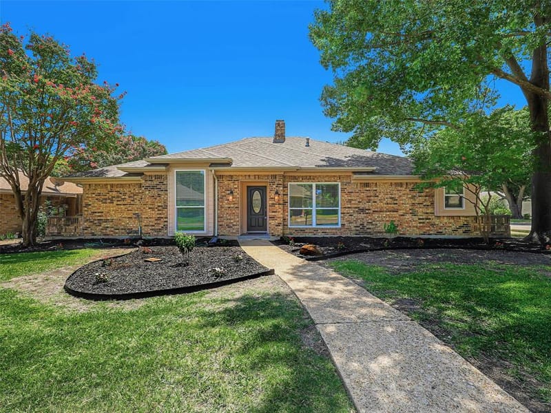1724 Hearthstone Drive, Plano TX 75023