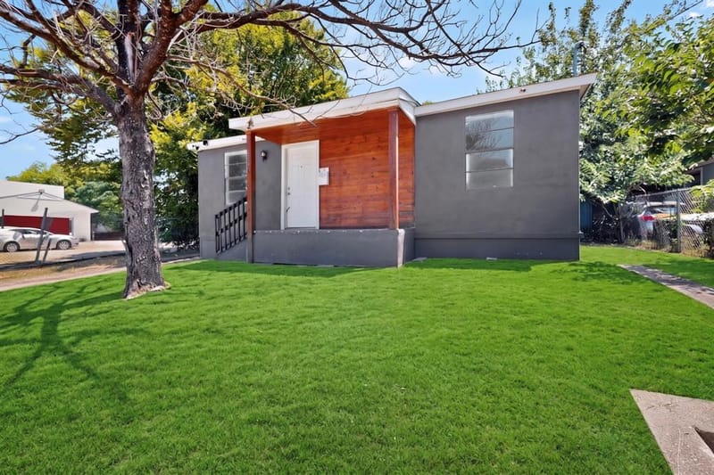 336 Bonnie View Road, Dallas TX 75203