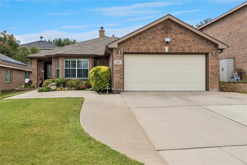 9809 Jericho Lane, Fort Worth TX 76108