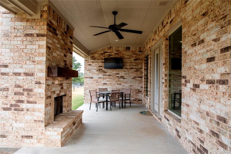 1045 Bermes Court, Brock TX 76087 - Photo 6