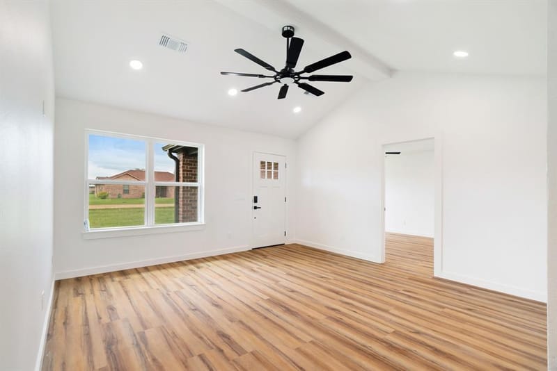 19 PRIVATE ROAD 35995, Powderly TX 75473 - Photo 4