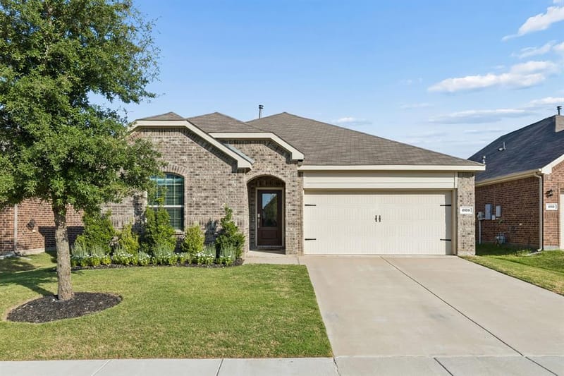 8109 Green Heron Drive, McKinney TX 75071 - Photo 2
