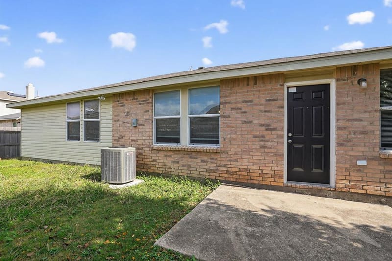 9236 Cheswick Drive, Fort Worth TX 76123 - Photo 33