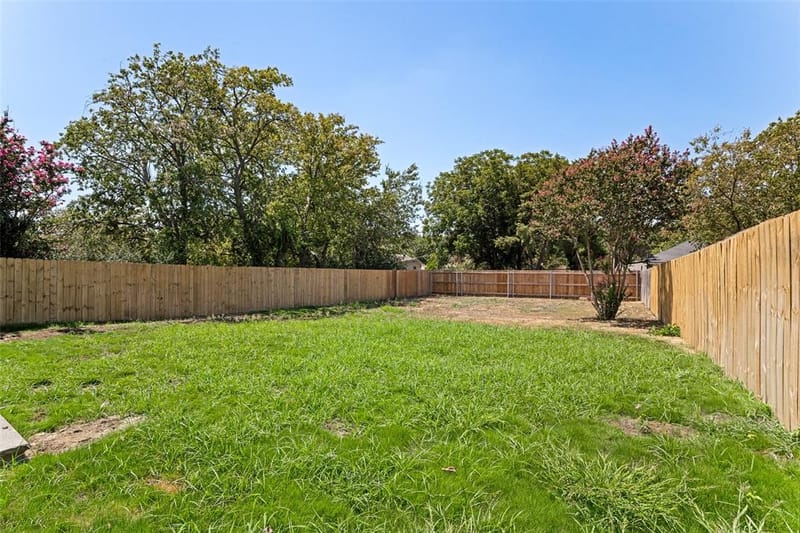 419 N Crawford Street, Denton TX 76209 - Photo 29