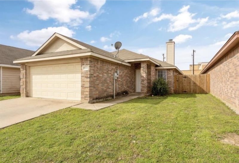 9212 Coral Lane, Fort Worth TX 76140