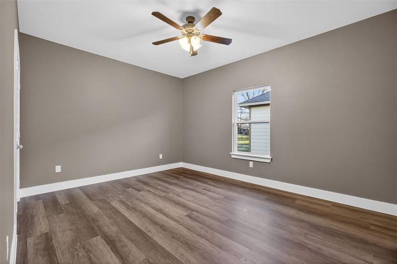 512 SW 15th Street, Mineral Wells TX 76067 - Photo 14