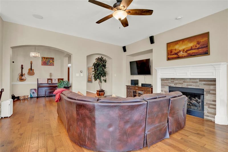 4821 Bellflower Way, Fort Worth TX 76123 - Photo 7