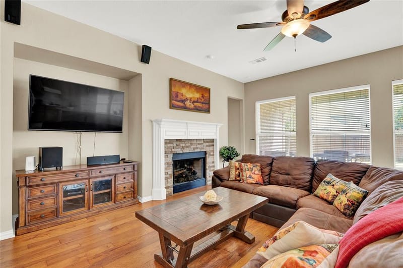 4821 Bellflower Way, Fort Worth TX 76123 - Photo 9