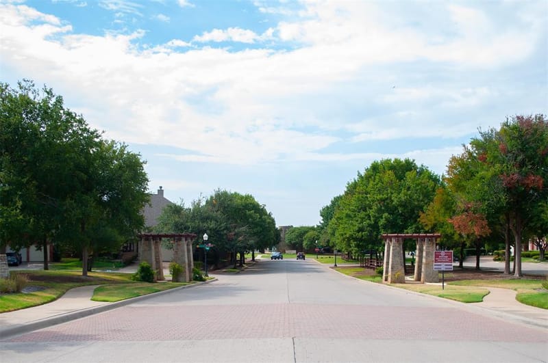 4821 Bellflower Way, Fort Worth TX 76123 - Photo 33