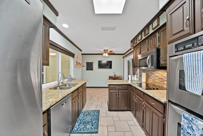 1818 Sara Lane, Richardson TX 75081 - Photo 12