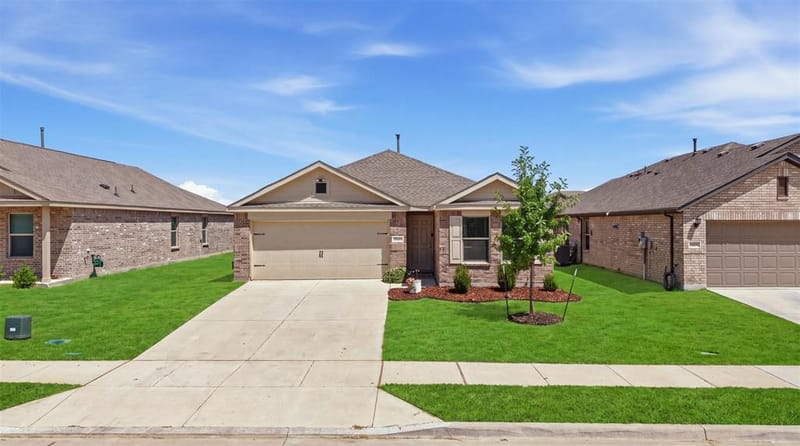 14025 Ilderton Street, Pilot Point TX 76258 - Photo 2