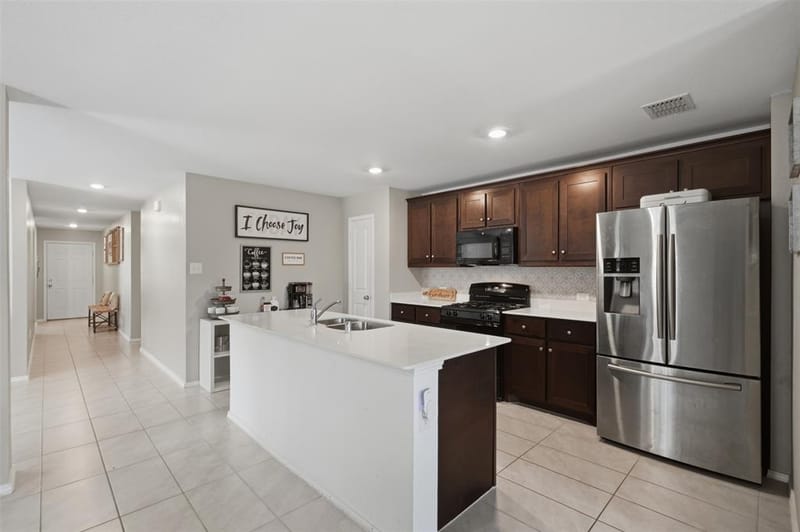 14025 Ilderton Street, Pilot Point TX 76258 - Photo 13