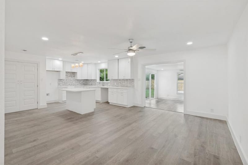 5718 Trio Lane, Dallas TX 75241 - Photo 10