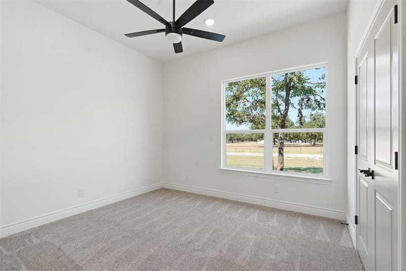 104 Springhill Court, Springtown TX 76082 - Photo 27