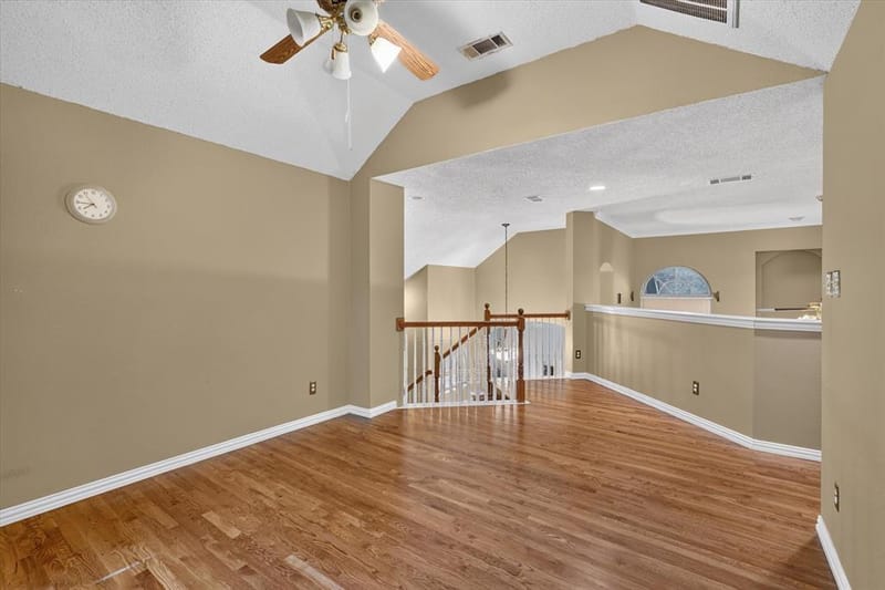 9803 Hickory Hollow Lane, Irving TX 75063 - Photo 17