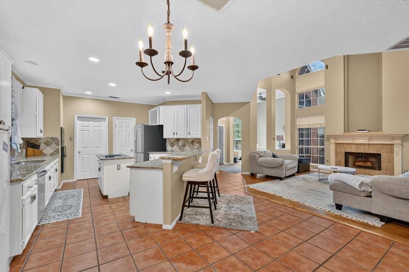 9803 Hickory Hollow Lane, Irving TX 75063 - Photo 3