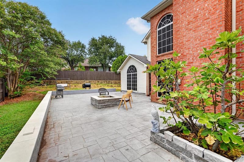 9803 Hickory Hollow Lane, Irving TX 75063 - Photo 21
