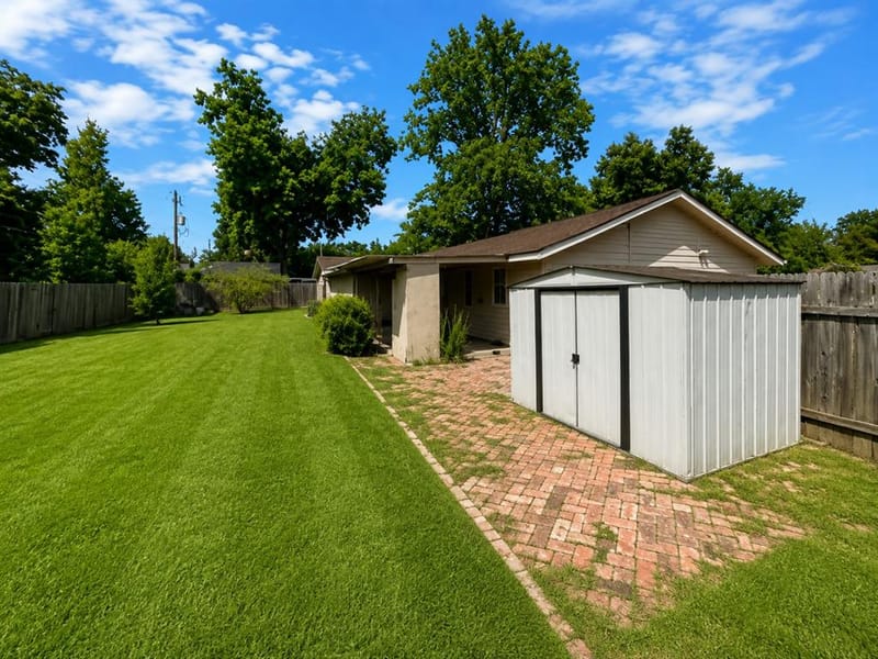 4744 Carolyn Lane, Shreveport LA 71105 - Photo 37