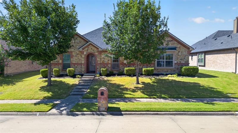 1109 Northwood Lane, Royse City TX 75189