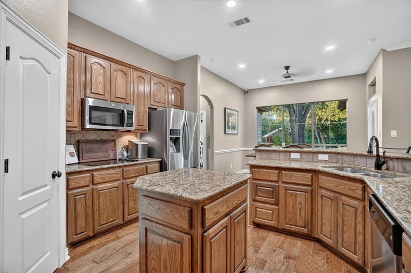 132 N Star Crossing Lane, Weatherford TX 76088 - Photo 12