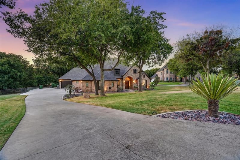 132 N Star Crossing Lane, Weatherford TX 76088 - Photo 4