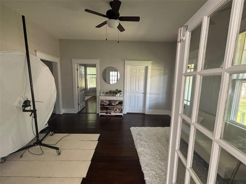 311 W Sam Rayburn Drive, Bonham TX 75418 - Photo 17