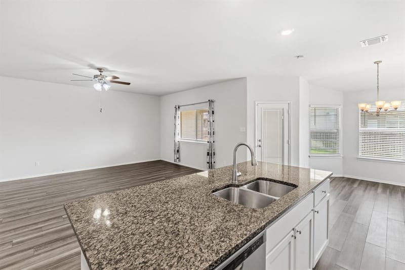 11101 Beckon, Waco TX 76708 - Photo 9